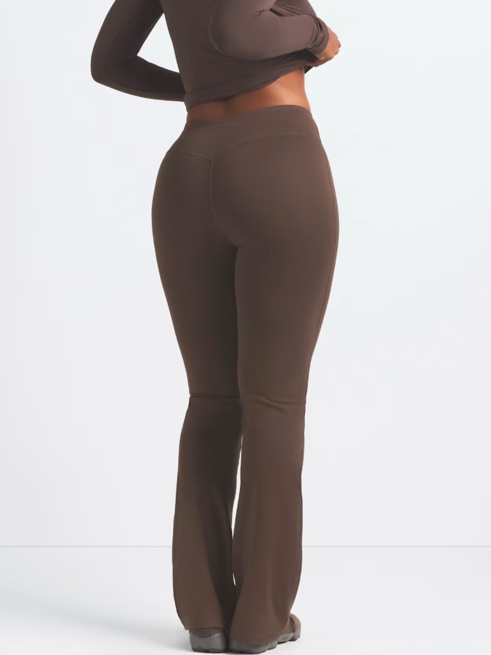 NikeSKIMS NWT Matte Slim Flare Legging - Dark Sepia - Picture 6 of 7